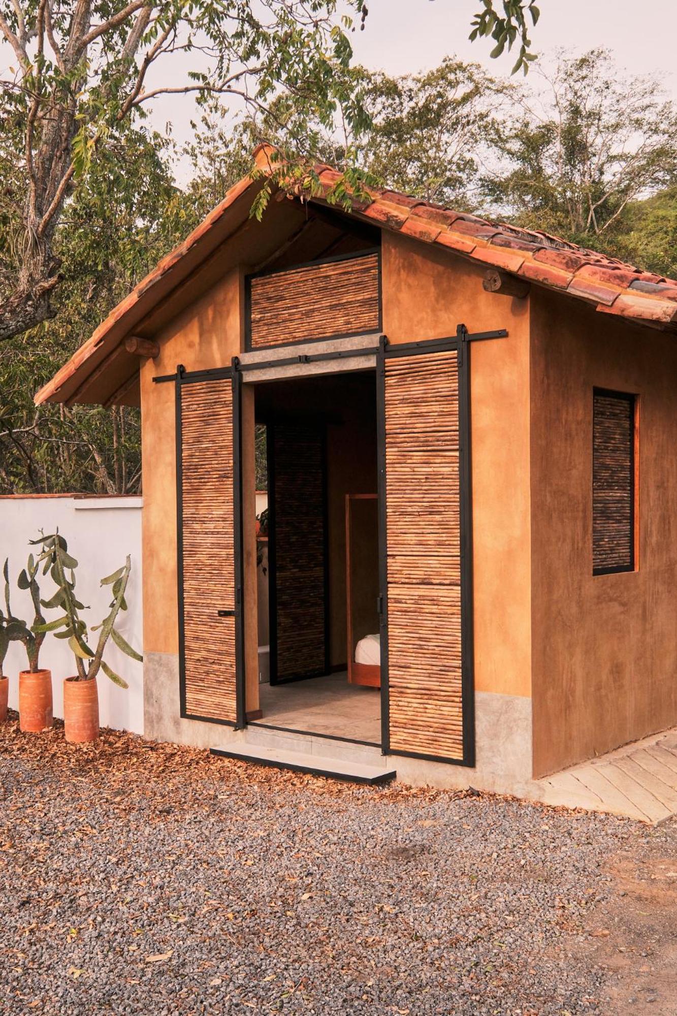 Nomad Hostal - باريكارا المظهر الخارجي الصورة